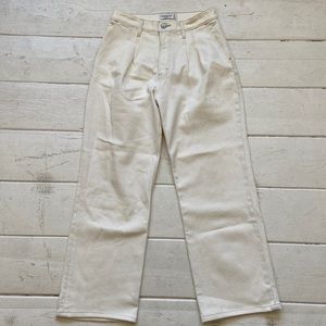 90’s fix Abercrombie jeans